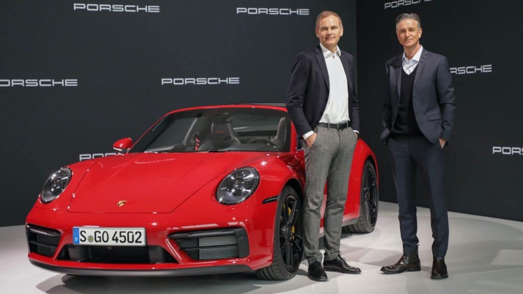 Olivier Blume prezes Porsche (od lewej) i Lutz Meschke wiceprezes zarządu i członek zarządu ds. finansów i IT