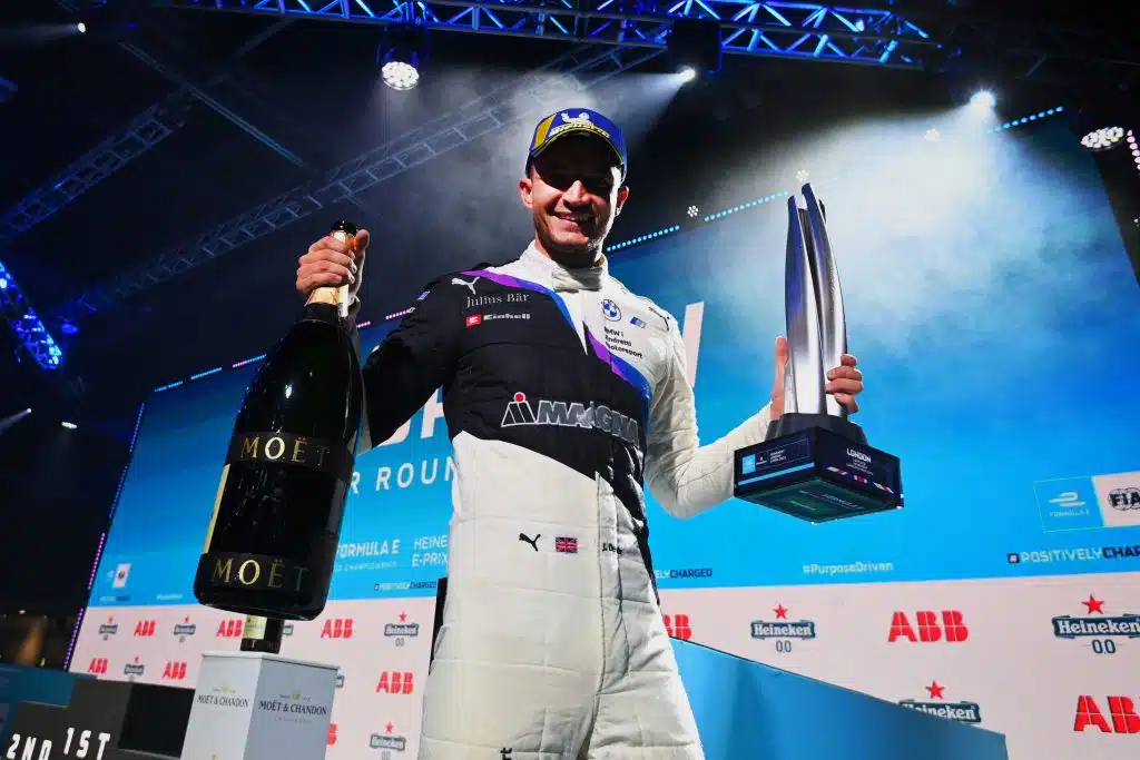 Jake Dennis w ubiegłym sezonie wygrał wyścig w Walencji i w Londynie źródło: ABB FIA Formuła E