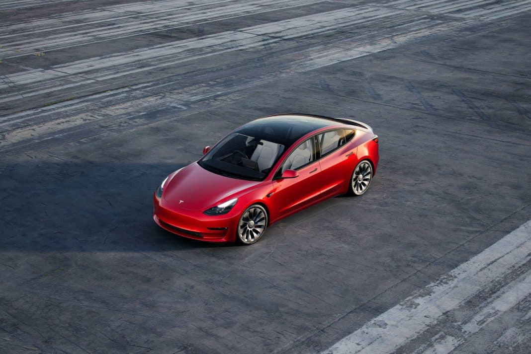 Samochód Tesla Model 3 zdjęcie