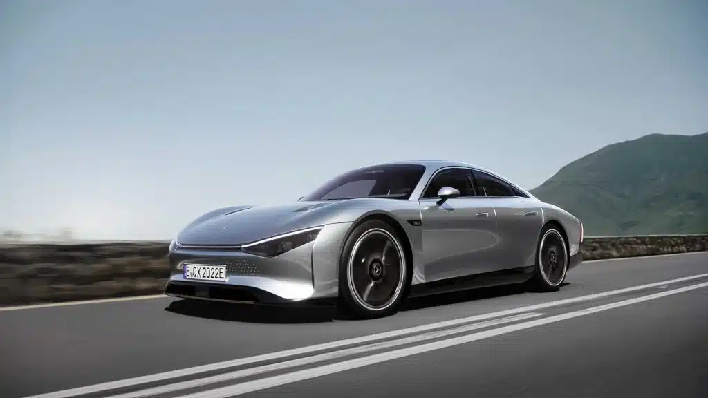 Koncepcyjny model elektrycznego Mercedesa VISION EQXX może przejechać na jednym ładowaniu 1000 km