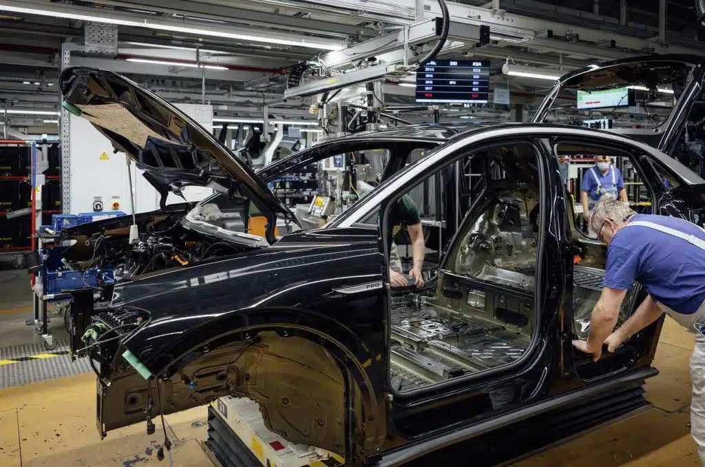 Fabryka Volkswagena w Zwickau. Produkcja elektrycznego samochodu ID.5