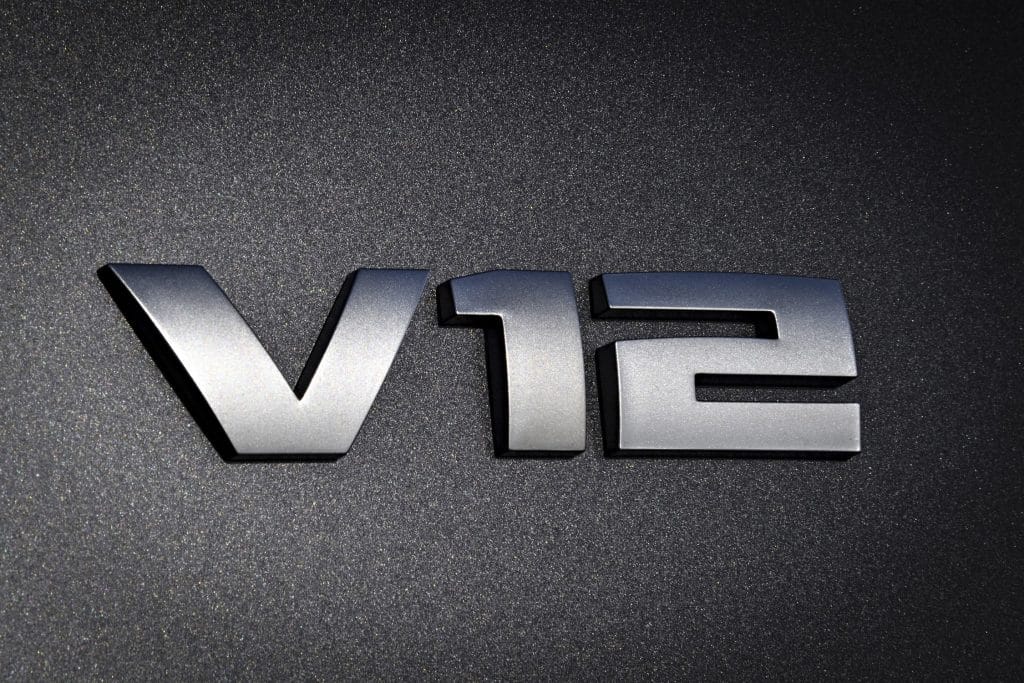 Silnik V12 BMW - logo