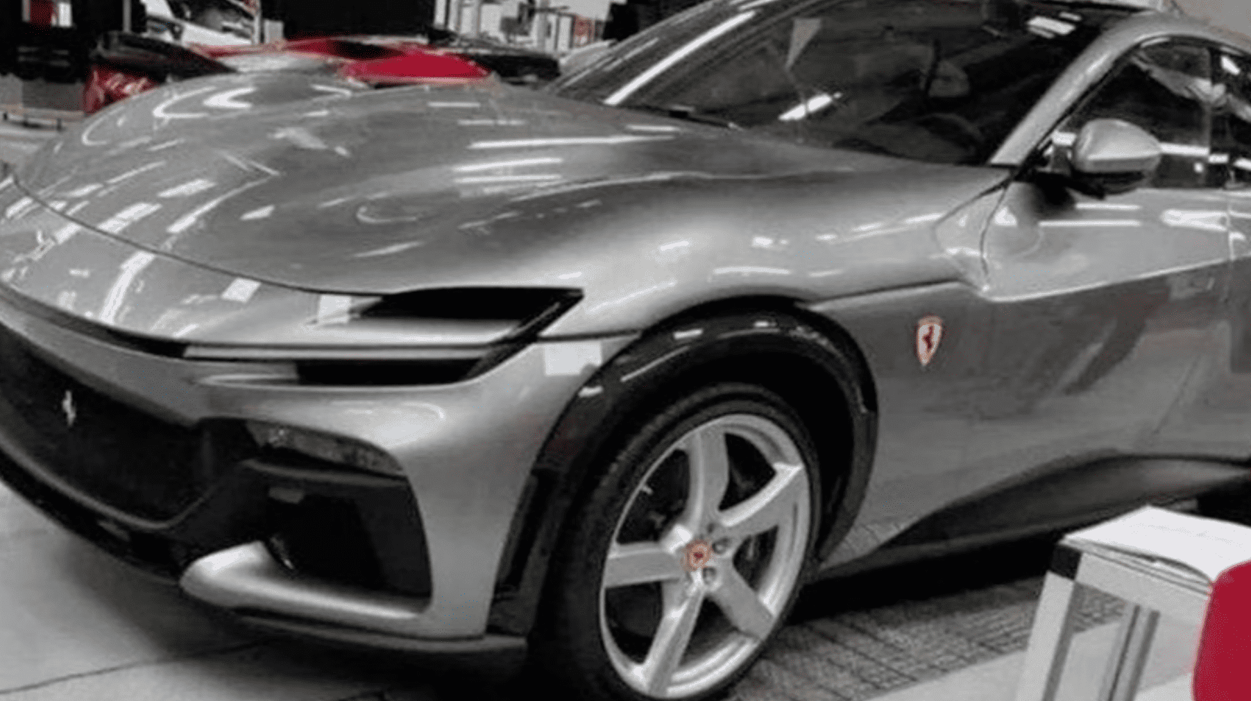 Zdjęcie SUVa Ferrari, które wyciekło do sieci