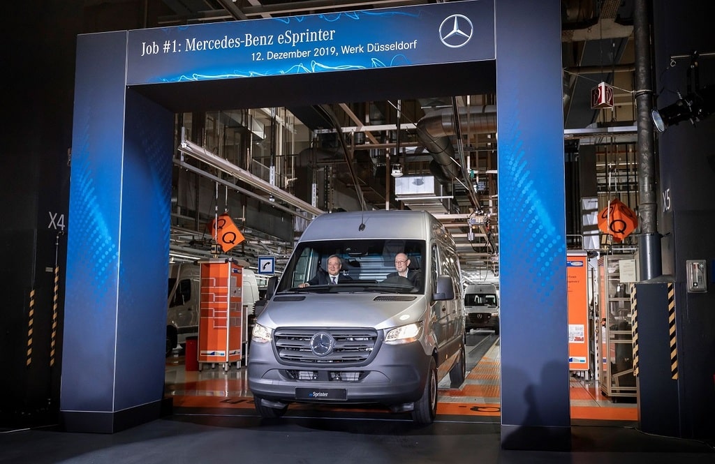 Mercedes-Benz eSprinter w fabryce w Düsseldorfie