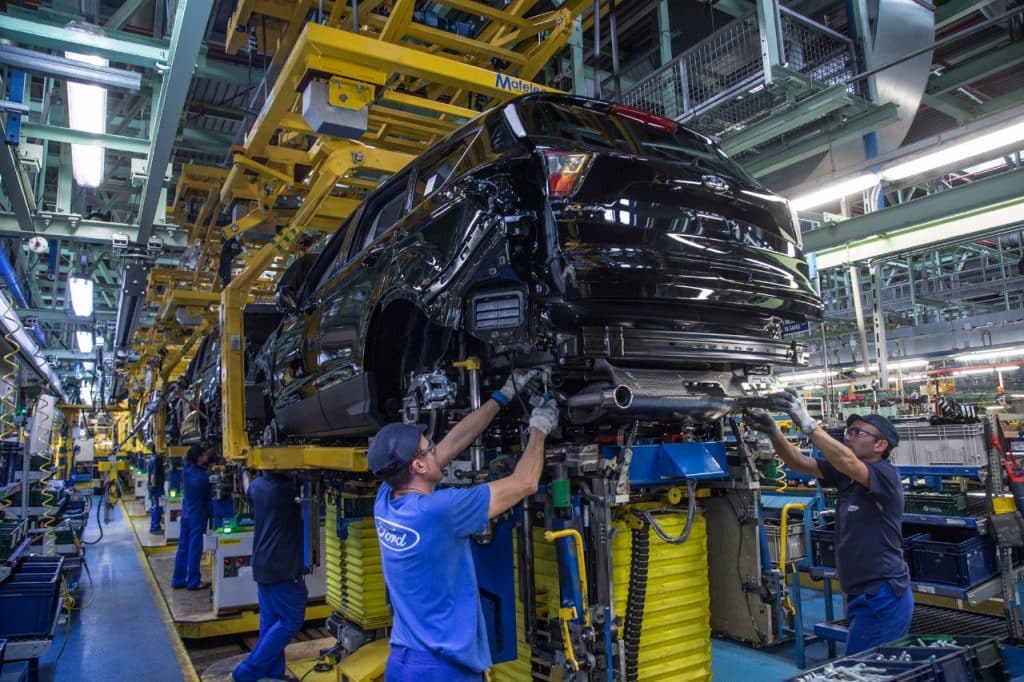 Produkcja Forda Kuga w fabryce w Walencji