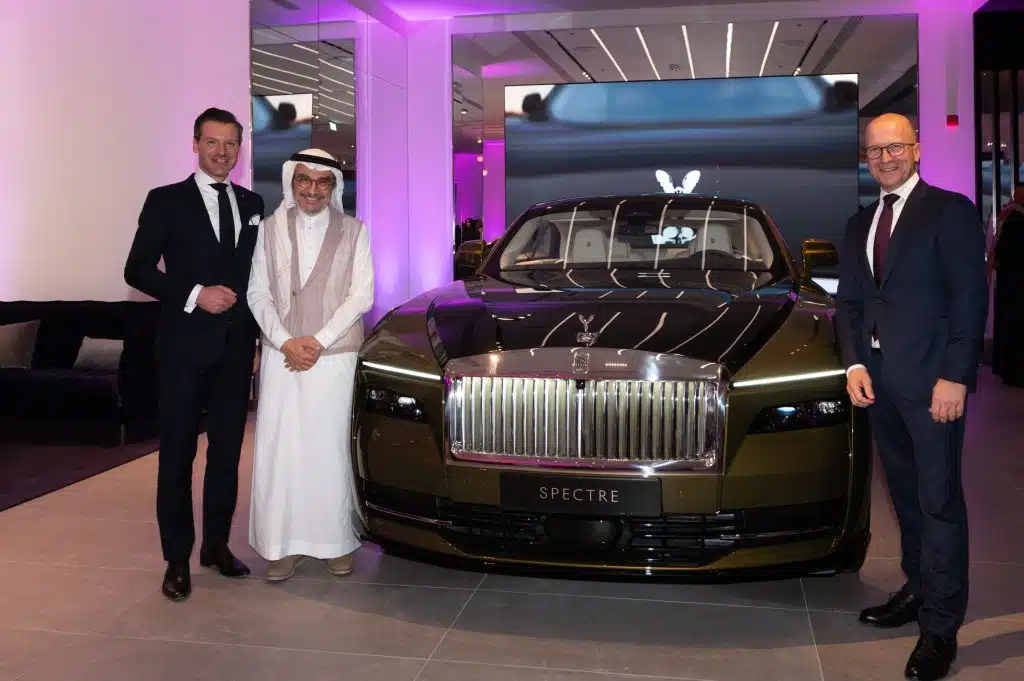 Nowy salon Rolls-Royce'a w Rijadzie w Arabii Saudyjskiej