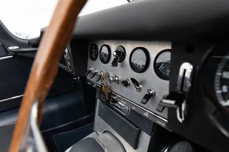 Wnętrze Jaguara E-Type