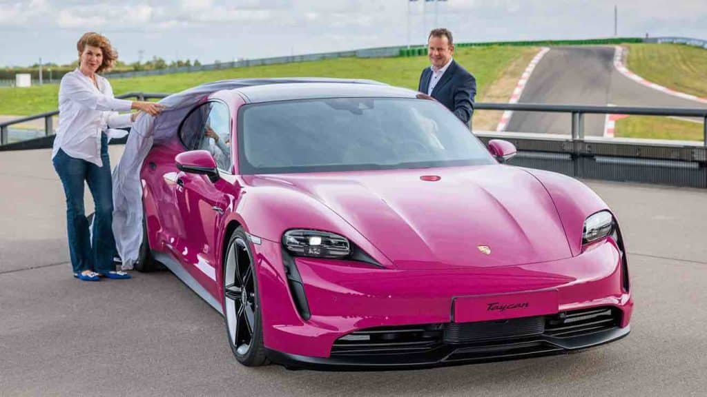 Porsche Taycan „Star Ruby”