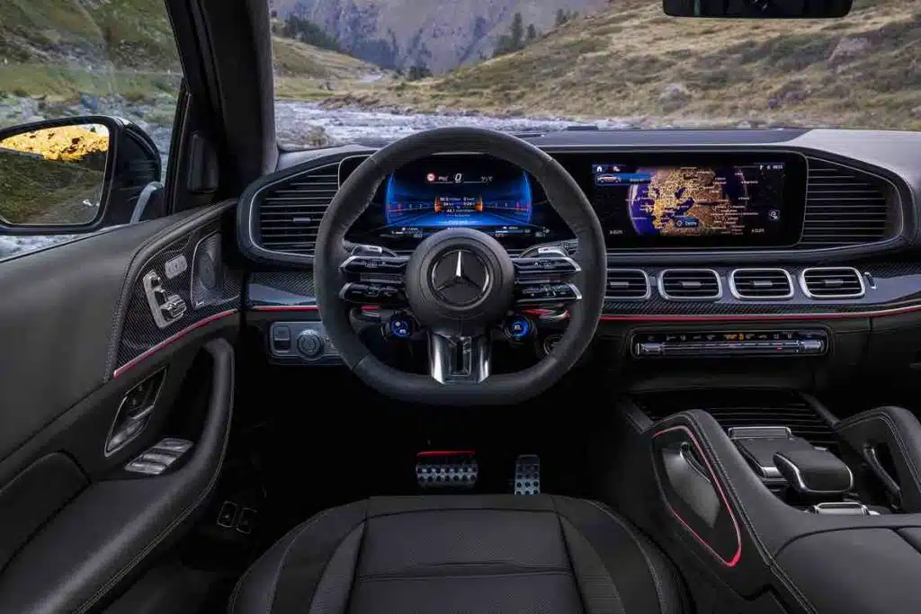 Wnętrze nowego Mercedesa-AMG GLE 53