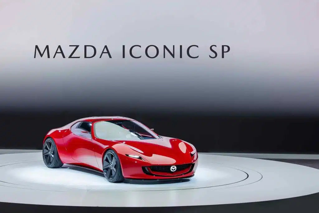 Nowa Mazda MX-5 - model koncepcyjny ICONIC SP