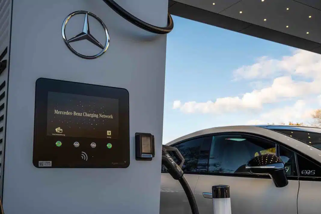 Hub ładowania Mercedesa w Niemczech
