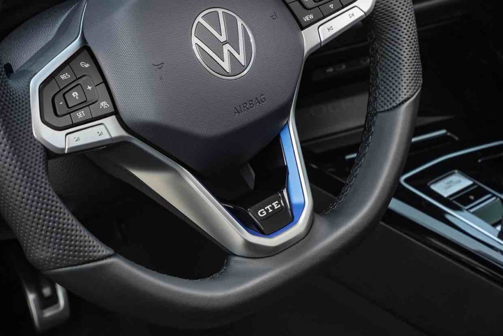 Nowy Volkswagen Golf - kierownica