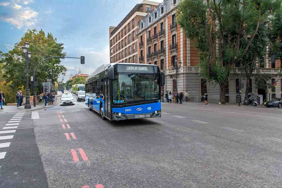 50 elektrycznych autobusów Solaris wyjedzie na ulice Madrytu